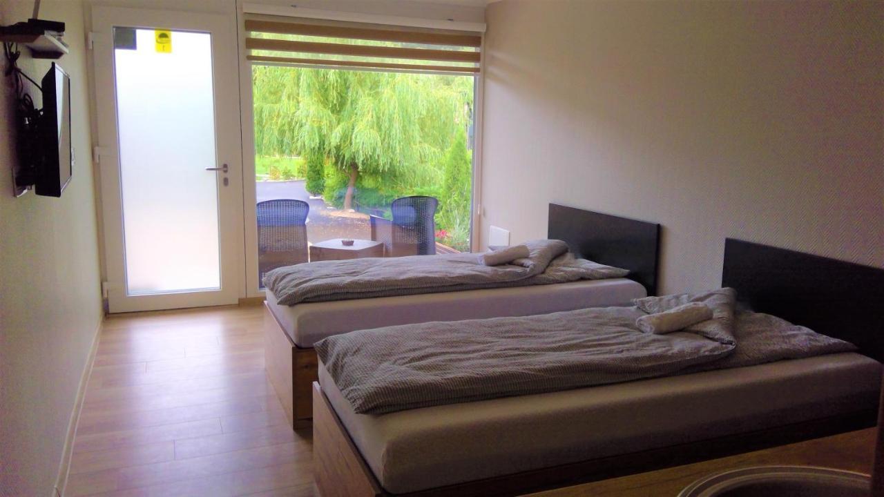 Bungalovi Kljuc Экстерьер фото