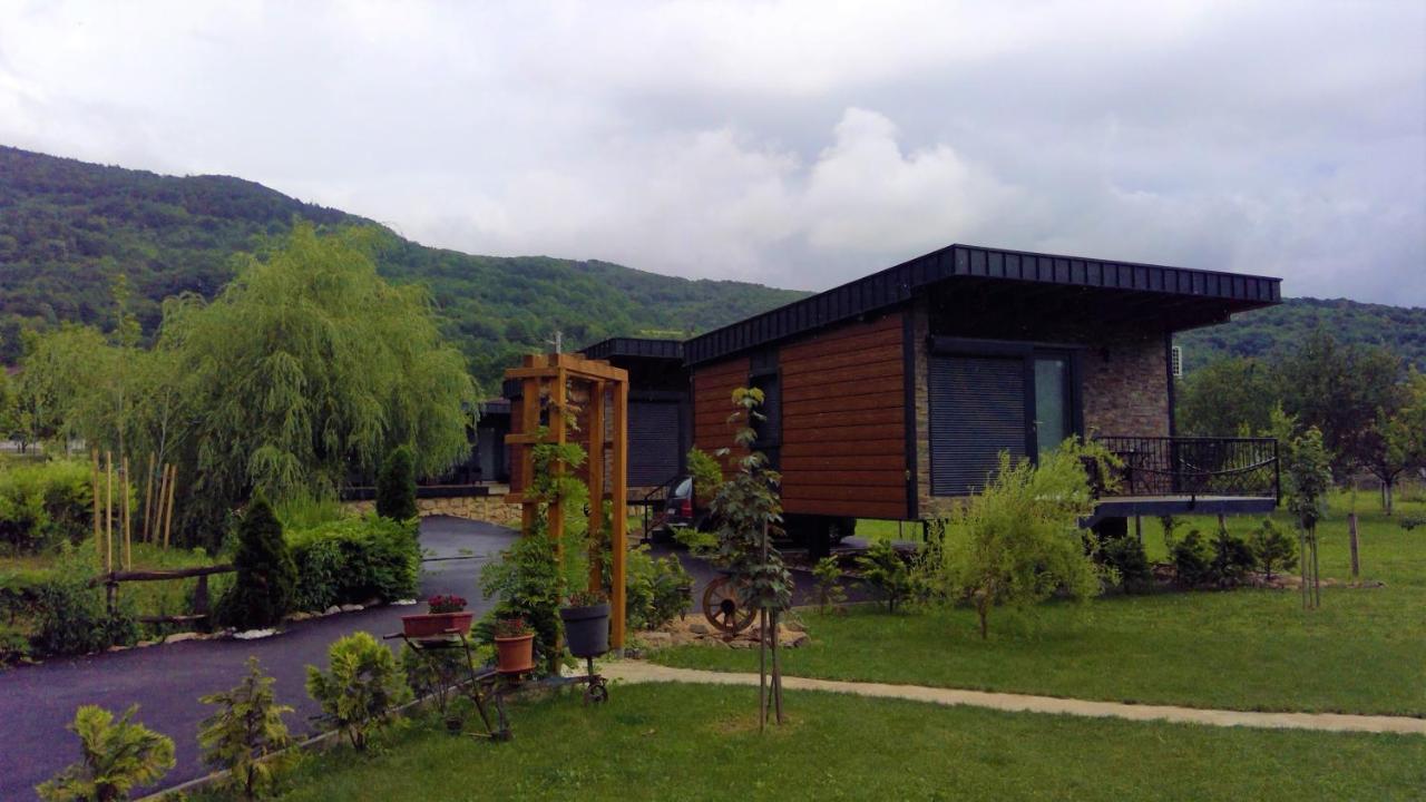 Bungalovi Kljuc Экстерьер фото